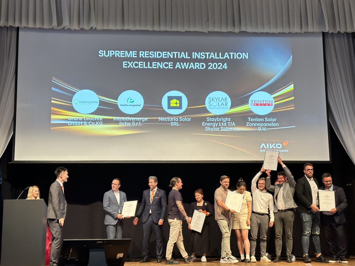 Nectaria Solar receiving AIKO's Supreme Residential Installation Excellence Award 2024
