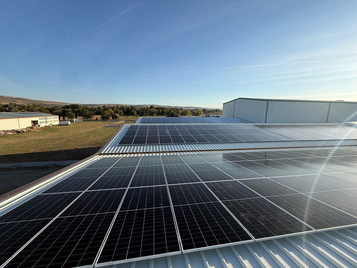 AIKO panels installed on an industrial hall in Alba County